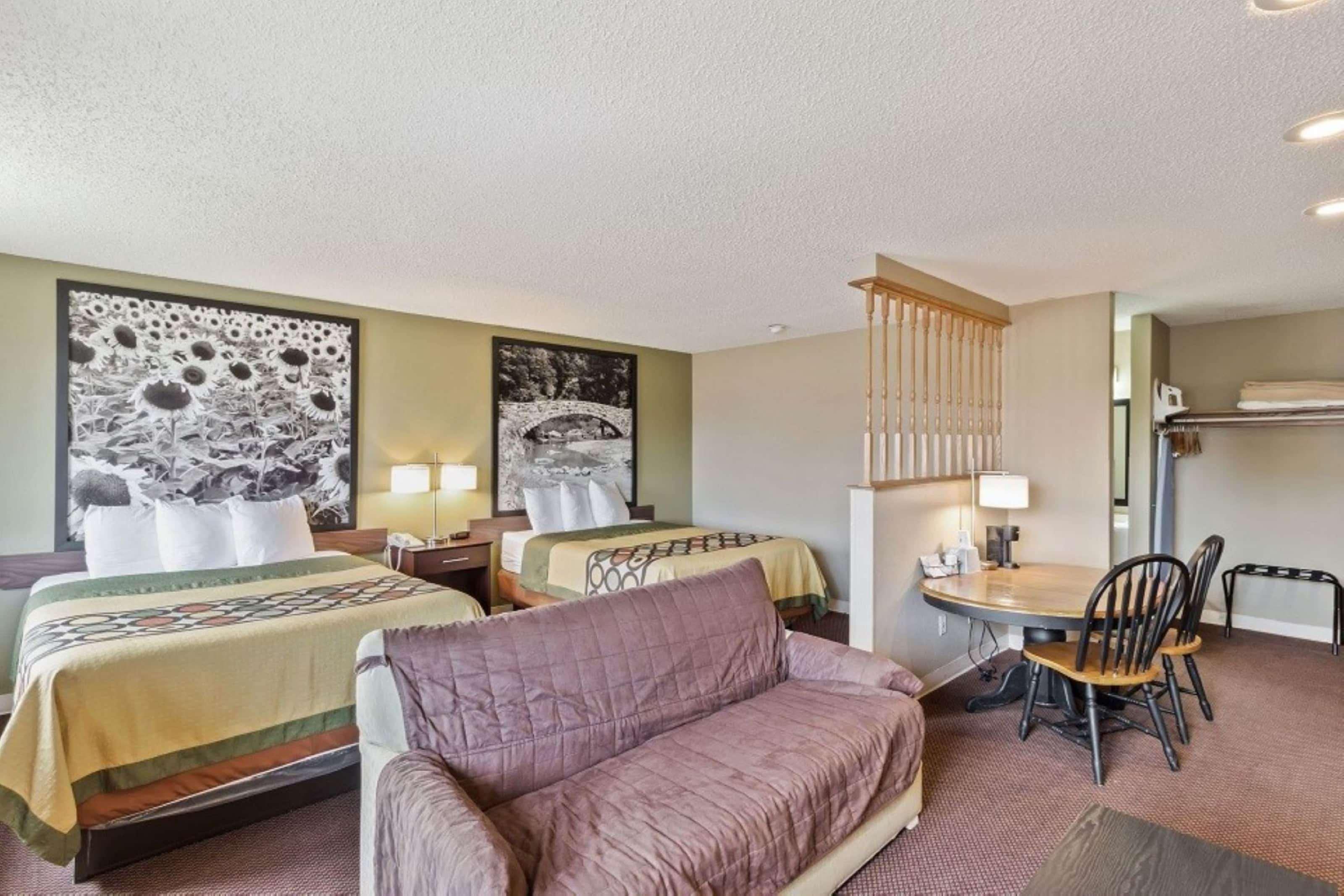 Готель Super 8 By Wyndham Ankeny/Des Moines Area Екстер'єр фото
